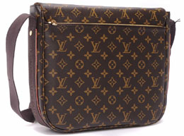 French brands bags in Paris - Louis Vuittton
