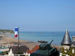 Normandy tours from Paris: Arromanches