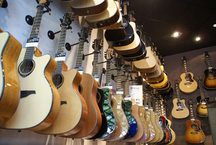 Star's Music Paris Boulevard De Clichy Paris Paris bookstores and music stores