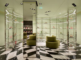 Prada - 6, rue du Faubourg Saint Honore