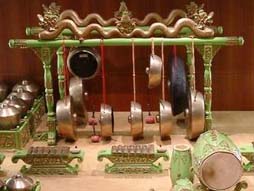 Balinese gamelang at Musée de la musique
