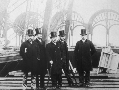 Gustave Eiffel and his team