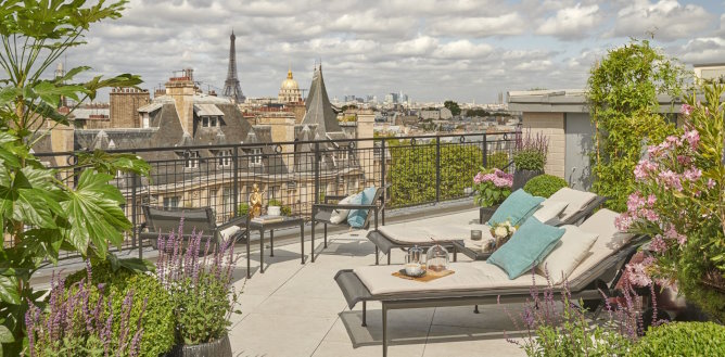 Hotel Lutecia is the only 5 star palace hotel in Paris left bank