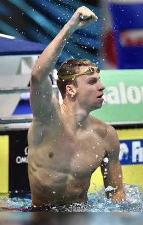 Marchand won gold medal in La Défense Arena