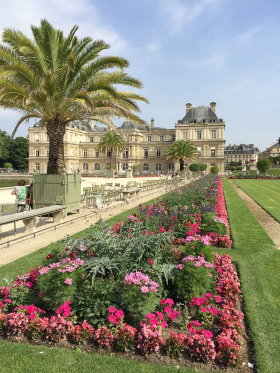 Luxembourg Gardens are in the left bank