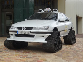 The Peugeot 406 taxi movie star is present
