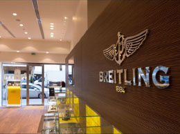 Luxury watches in Paris. Breitling, 10, rue de la Paix