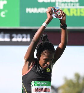 Tigist Memuyé won Paris Marathon 2021